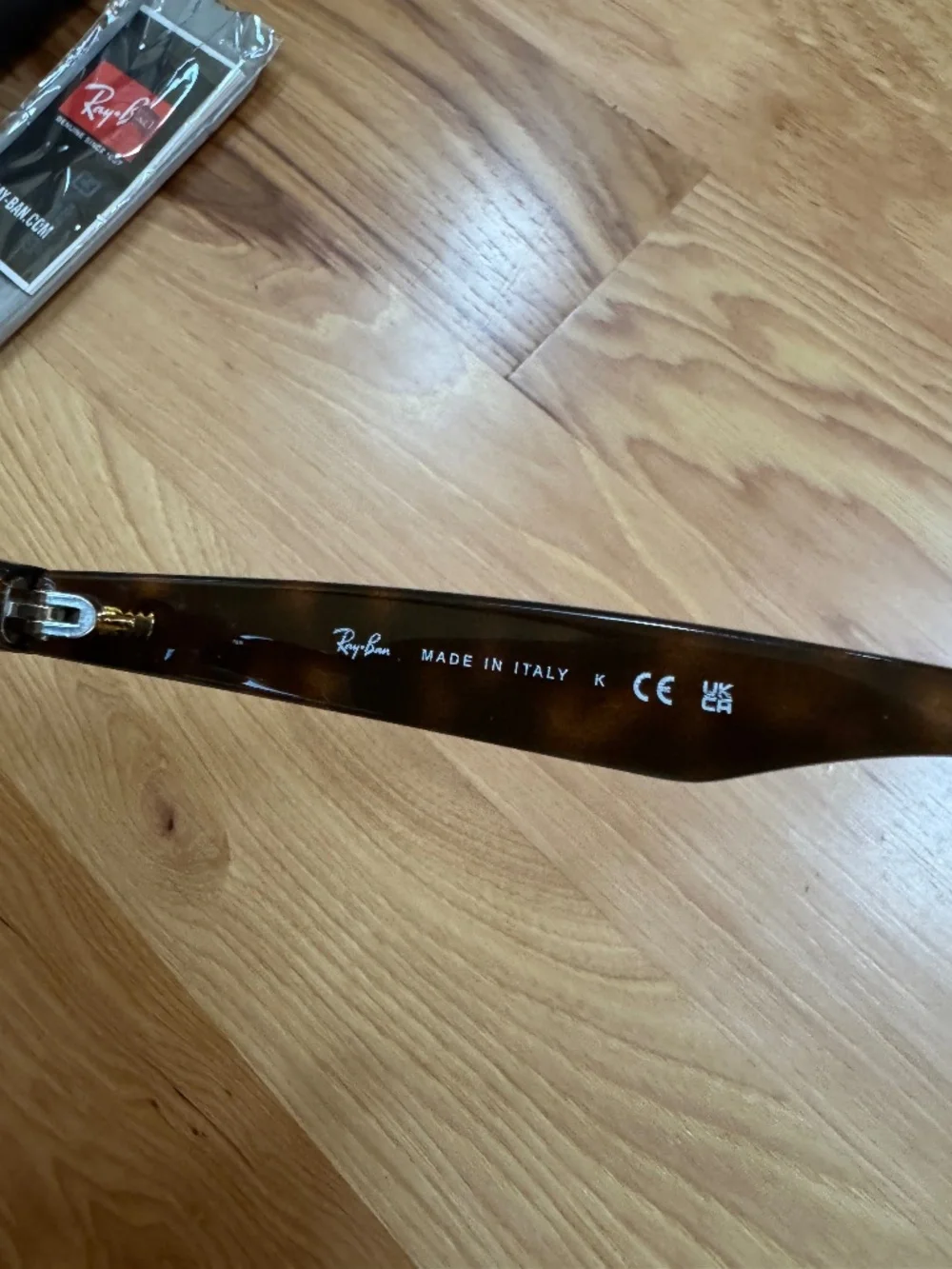 Brand New Ray Ban New Wayfarer Sunglasses